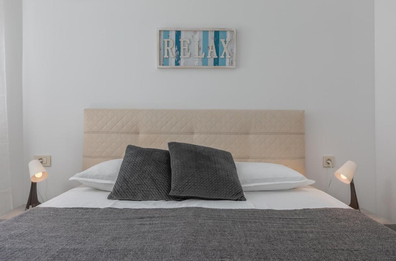Silver Sea Apartment Макарска Екстериор снимка